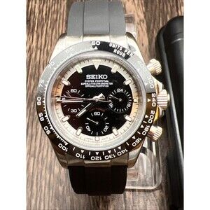Seiko Mod Daytona Chronograph watch with Rubber Strap With Travel Case